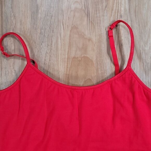 🔹️Boston Proper Red Bra Insert Sleeveless Top Medium - Picture 3 of 9